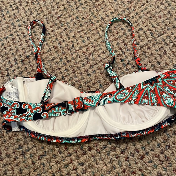 Colorful bathing suit top - Picture 3 of 6